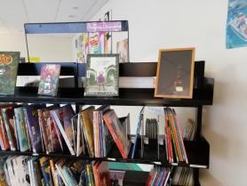 image biblio_2.jpg (0.3MB)